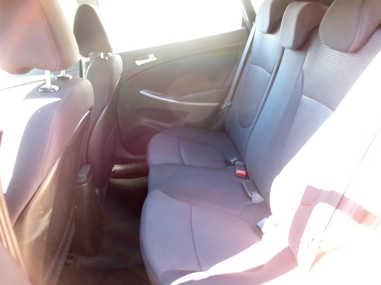 Hyundai Accent Sport 5-Door 6A 2015