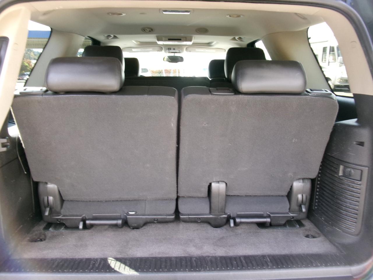 Chevrolet Tahoe LTZ 4WD 2011