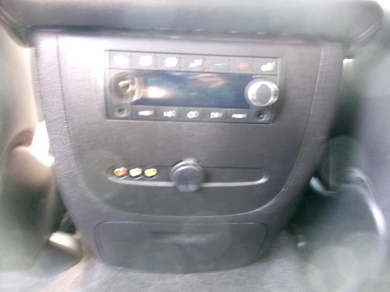 Chevrolet Tahoe LTZ 4WD 2011