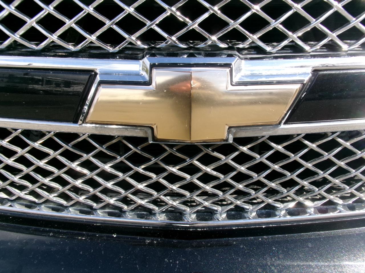 Chevrolet Tahoe LTZ 4WD 2011