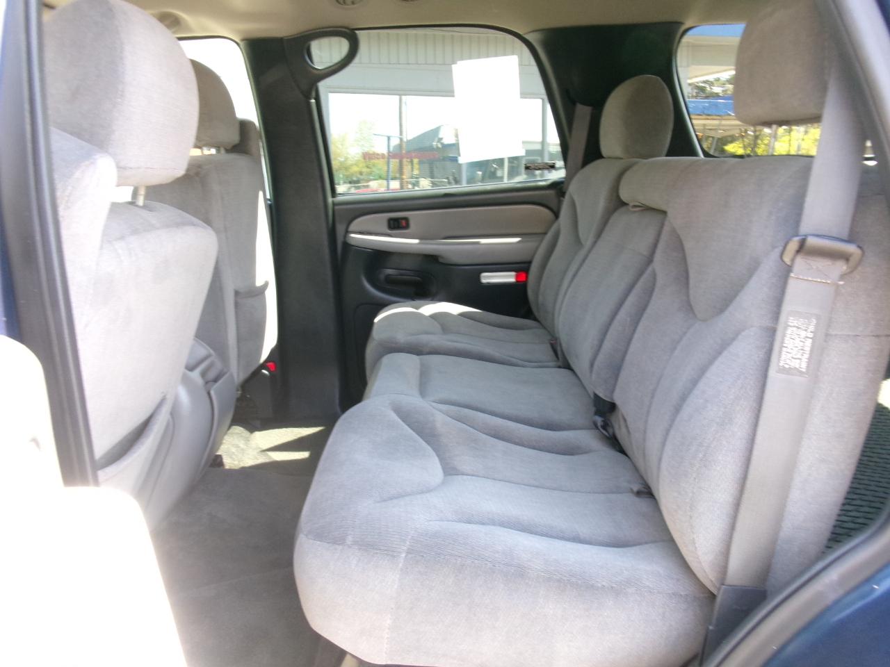 GMC Yukon SLE 4WD 2001