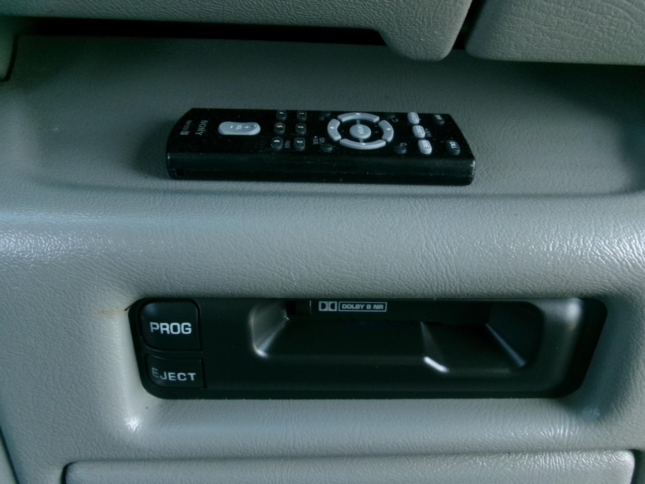 GMC Yukon SLE 4WD 2001