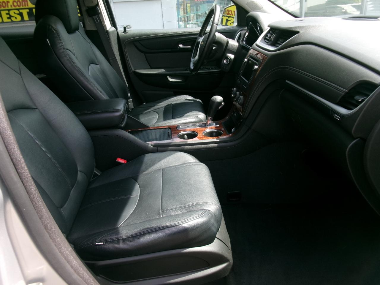 Chevrolet Traverse 1LT AWD 2014