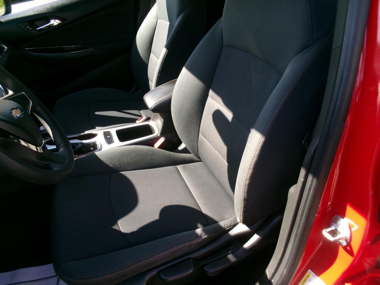 Chevrolet Cruze LS Auto 2016