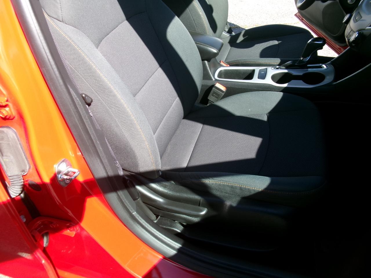 Chevrolet Cruze LS Auto 2016