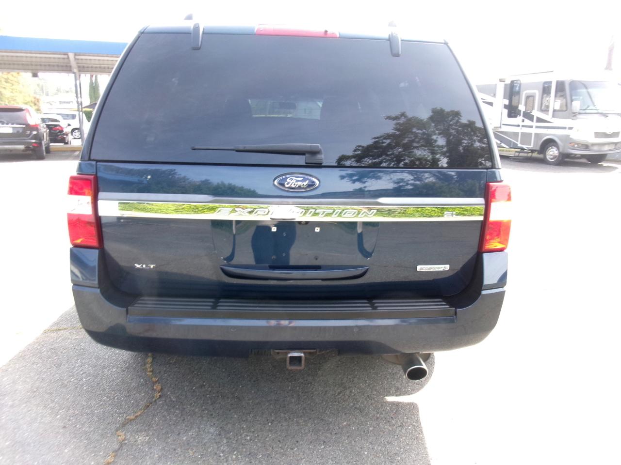 Ford Expedition EL XLT 4WD 2017