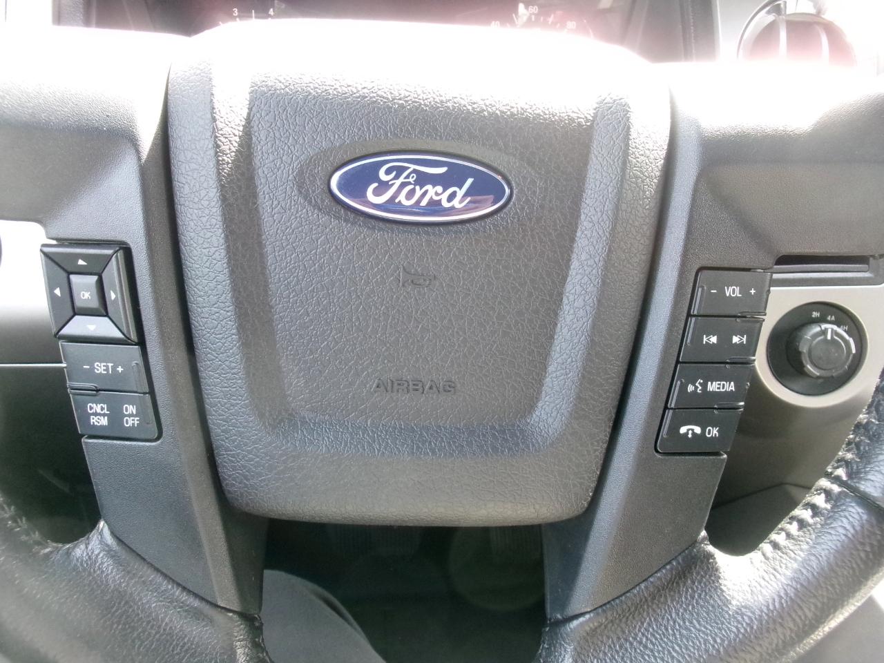 Ford Expedition EL XLT 4WD 2017