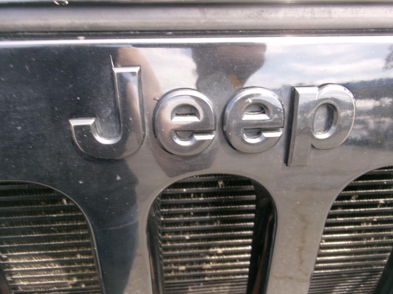 Jeep Wrangler Unlimited Sahara 4WD 2012
