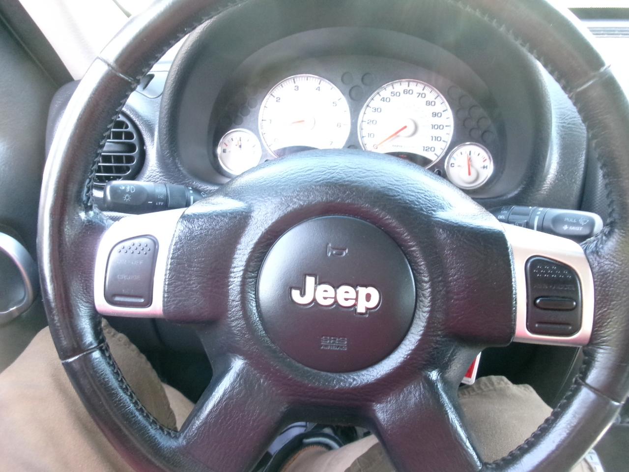 Jeep Liberty Limited 4WD 2002