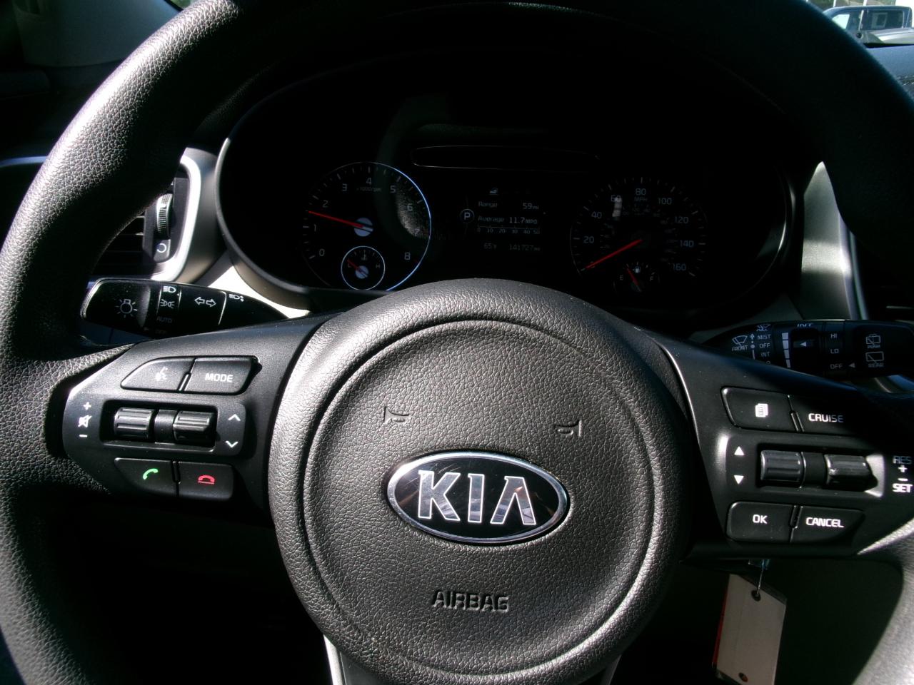 Kia Sorento LX V6 AWD 2017
