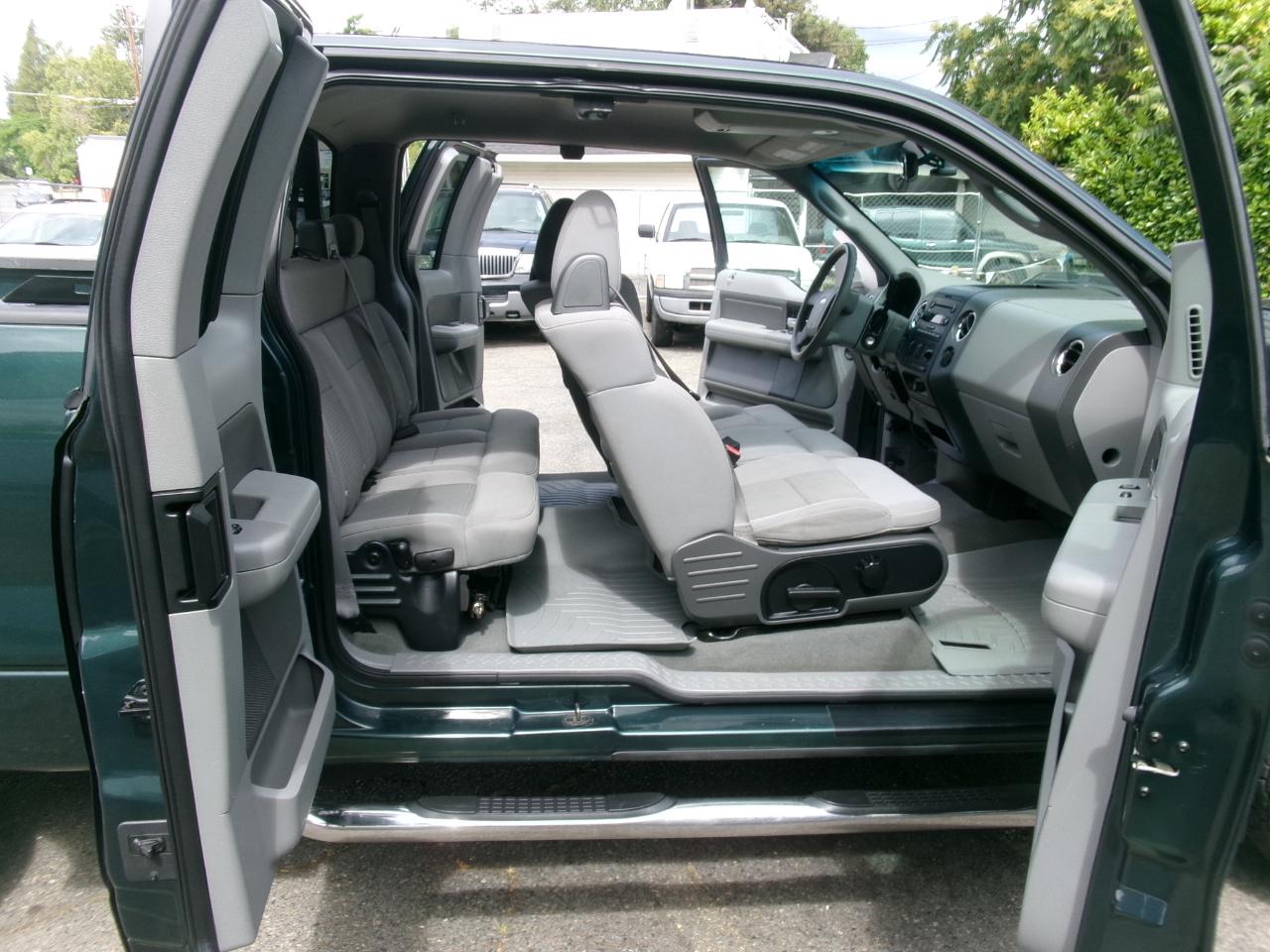 Ford F-150 XLT SuperCab 4WD 2005