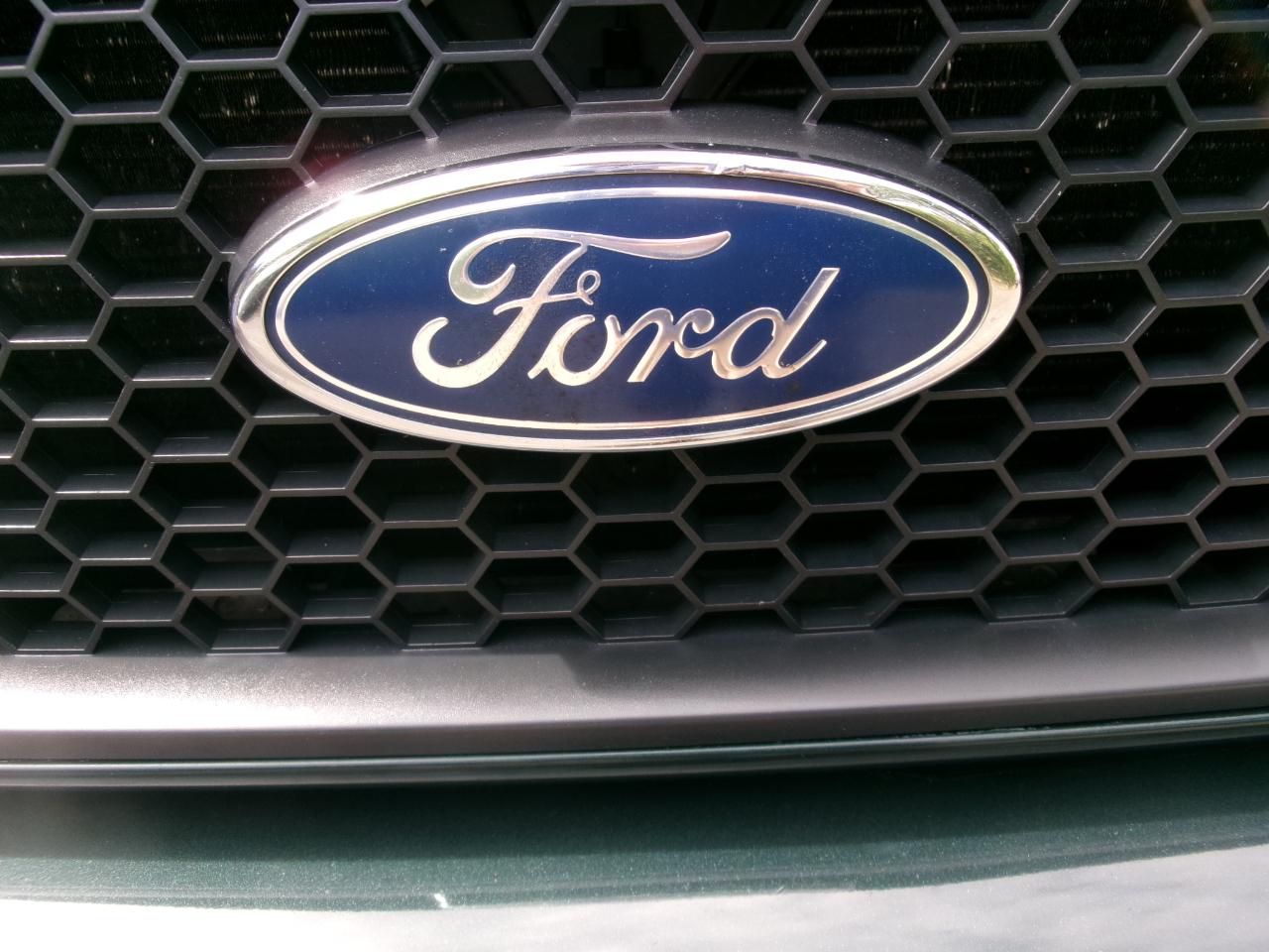 Ford F-150 XLT SuperCab 4WD 2005
