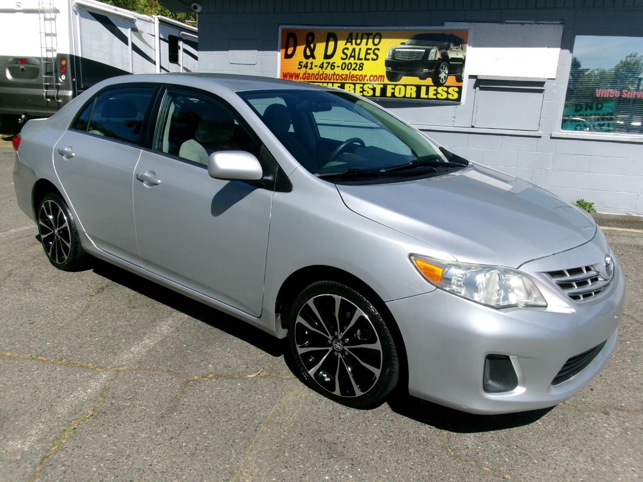 Toyota Corolla LE 4-Speed AT 2013