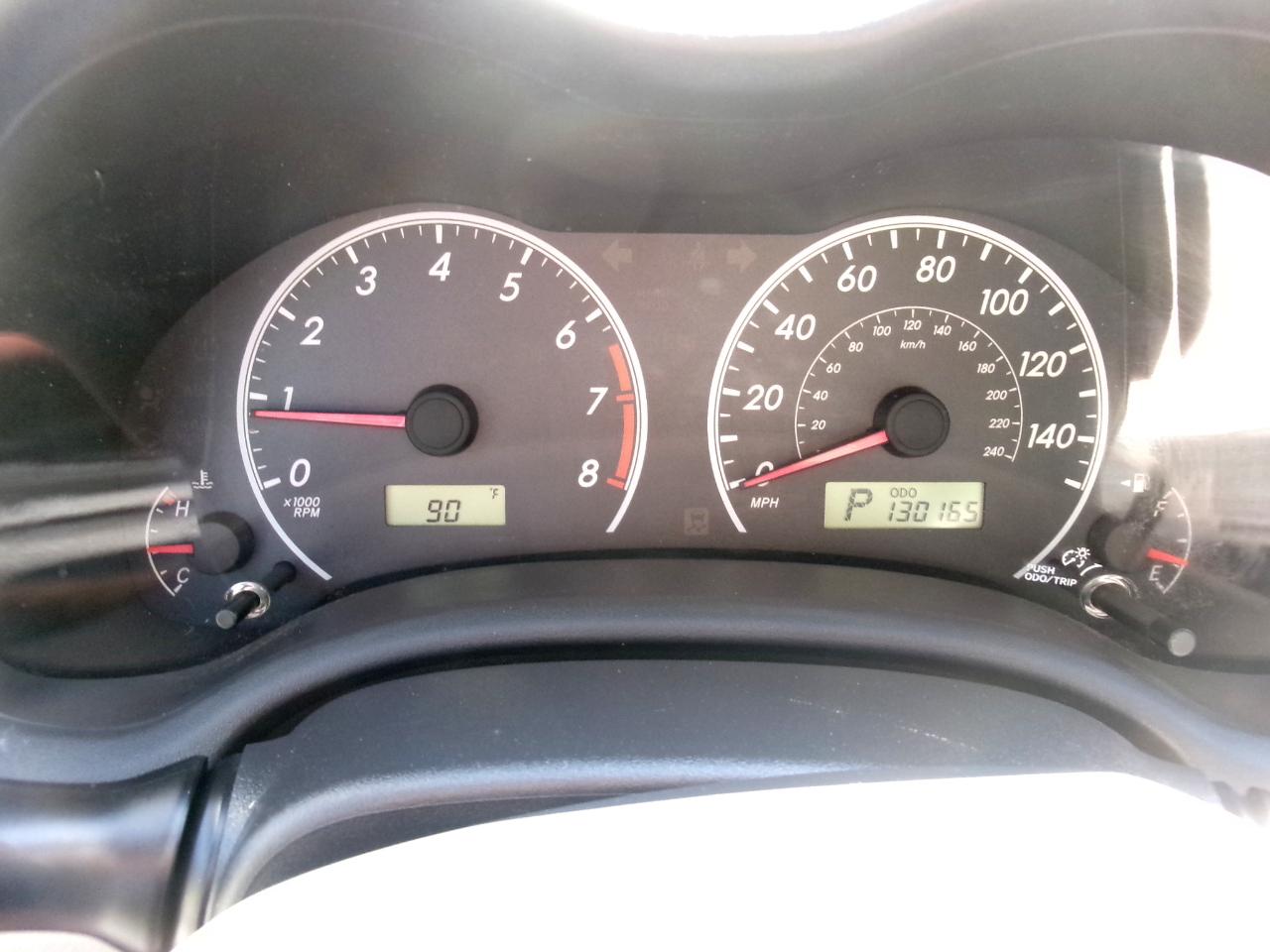 Toyota Corolla LE 4-Speed AT 2013