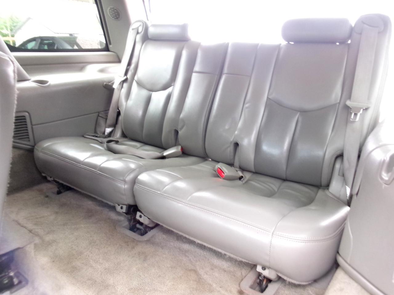 GMC Yukon Denali AWD 2006