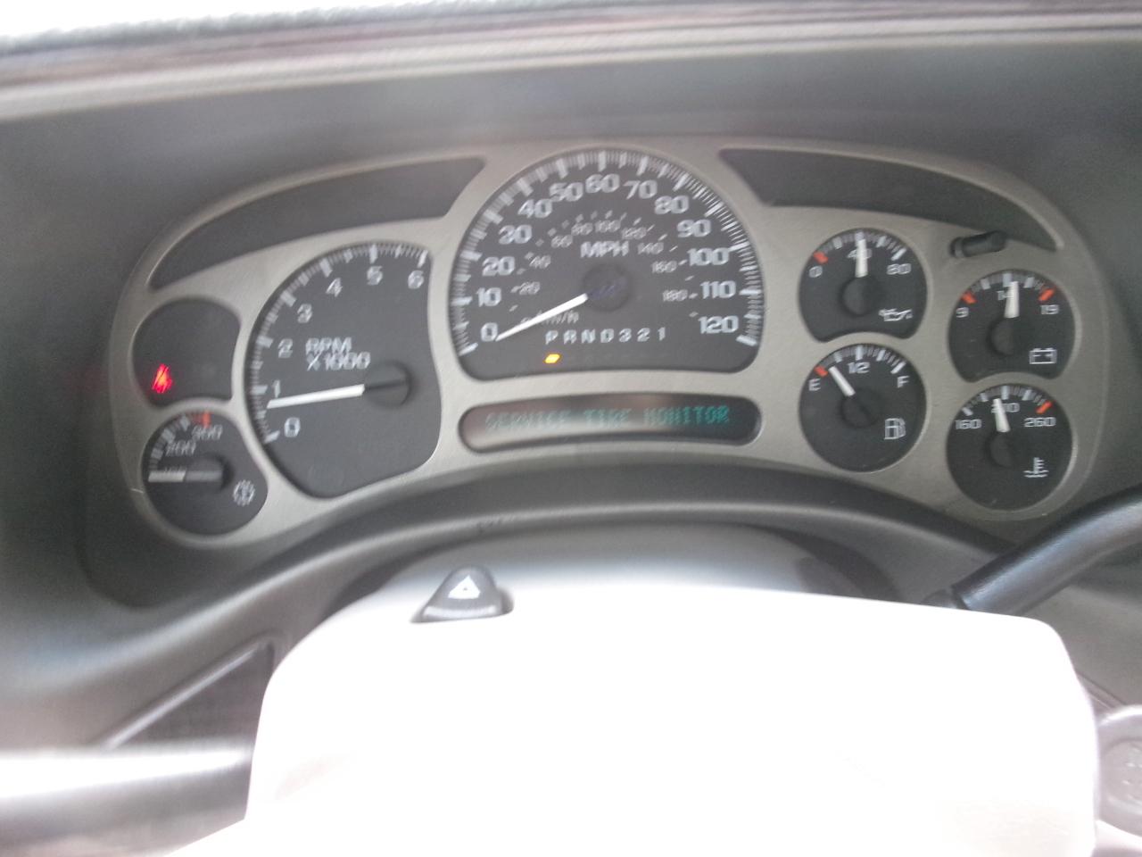 GMC Yukon Denali AWD 2006