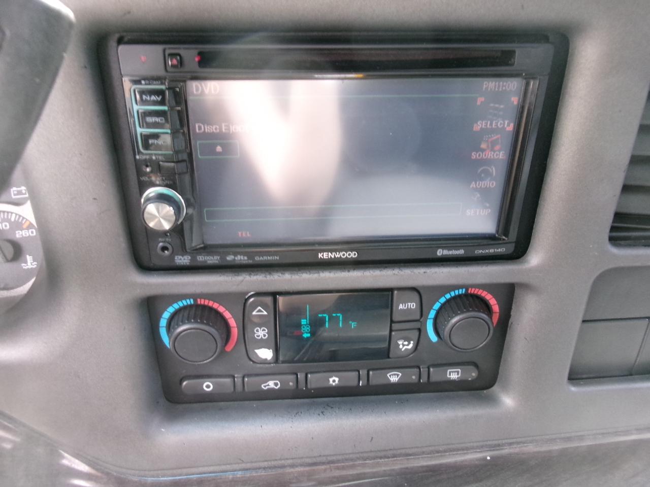 GMC Yukon Denali AWD 2006