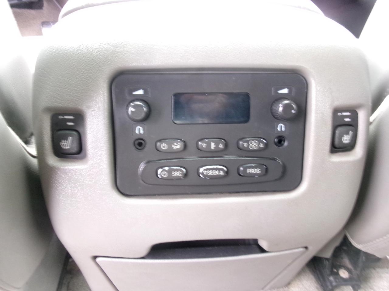 GMC Yukon Denali AWD 2006