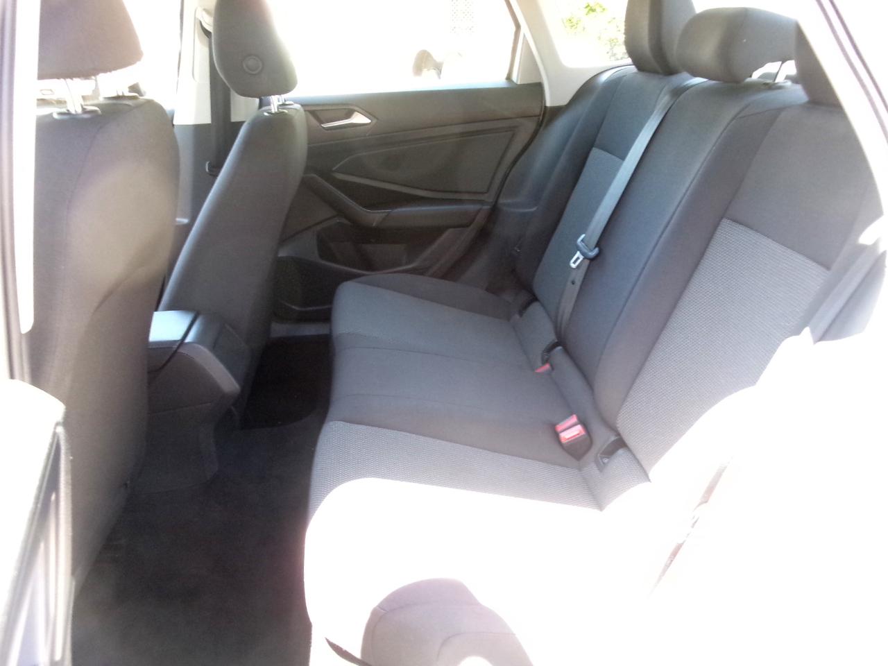 Volkswagen Jetta 1.4T S 8A 2021