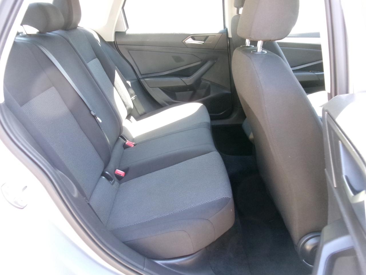 Volkswagen Jetta 1.4T S 8A 2021