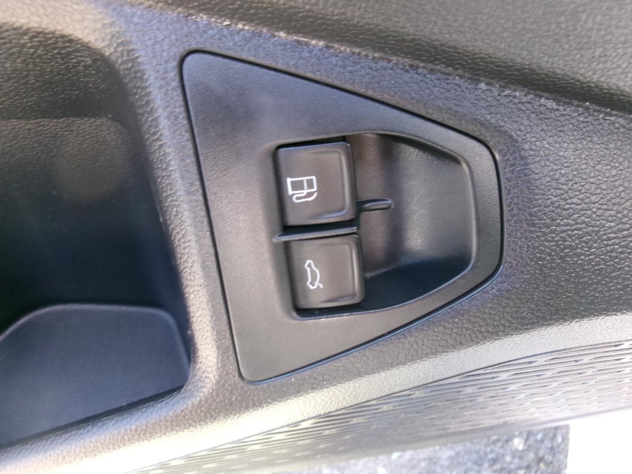 Volkswagen Jetta 1.4T S 8A 2021