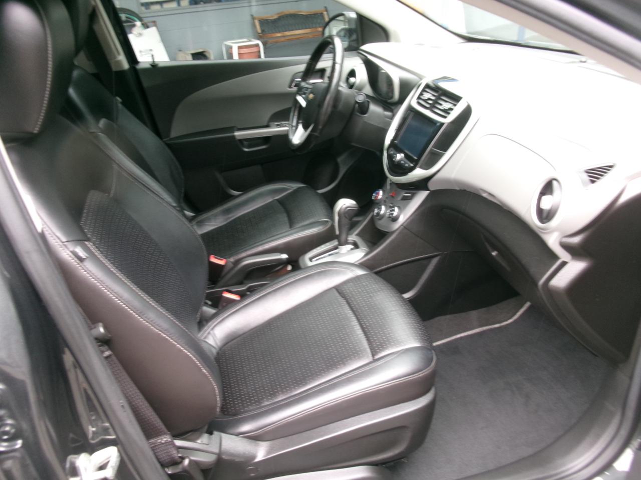 Chevrolet Sonic Premier Auto Sedan 2017