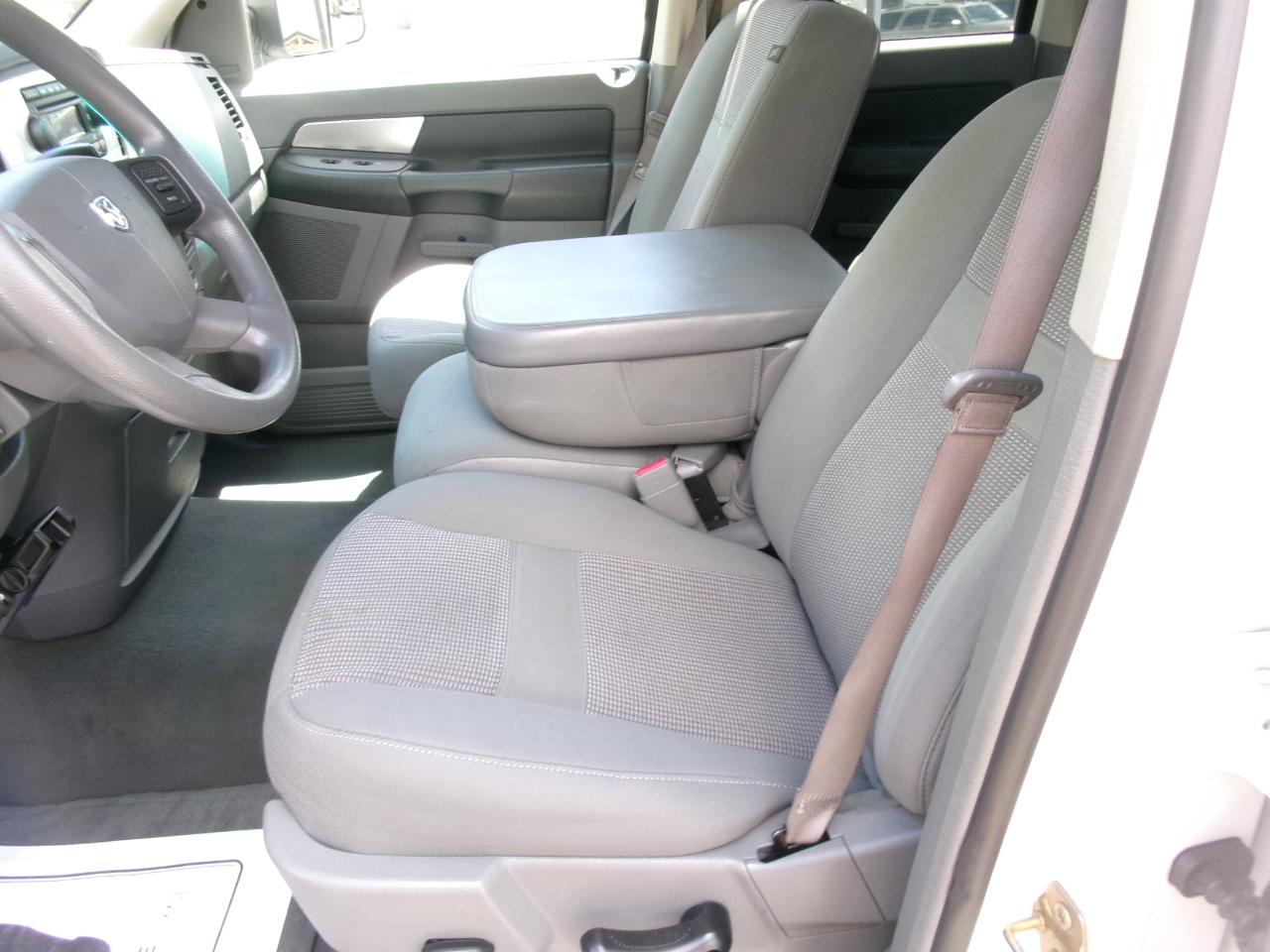 Dodge Ram 1500 SLT Quad Cab Long Bed 4WD 2007