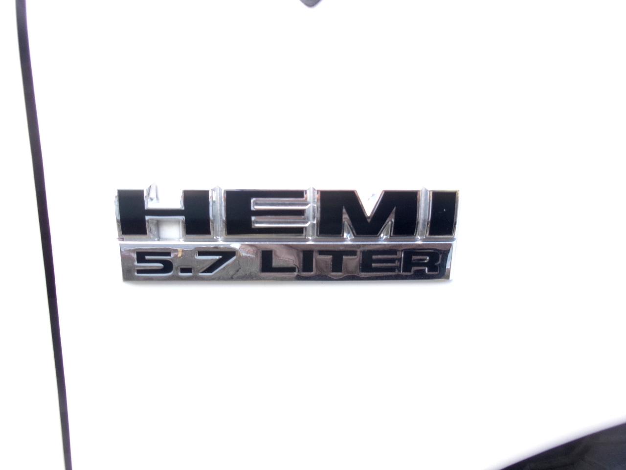Dodge Ram 1500 SLT Quad Cab Long Bed 4WD 2007
