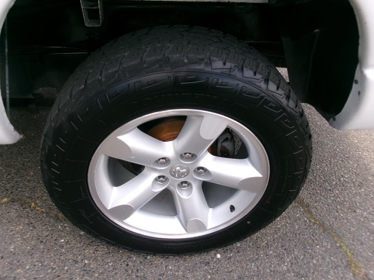 Dodge Ram 1500 SLT Quad Cab Long Bed 4WD 2007
