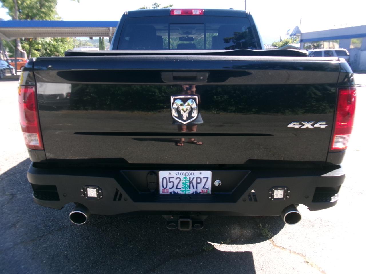RAM 1500 Sport Crew Cab 4WD 2011
