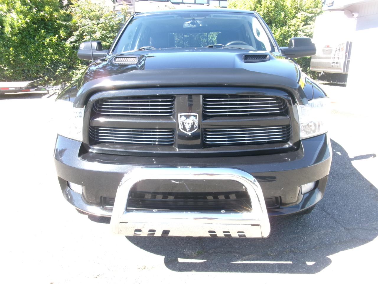 RAM 1500 Sport Crew Cab 4WD 2011