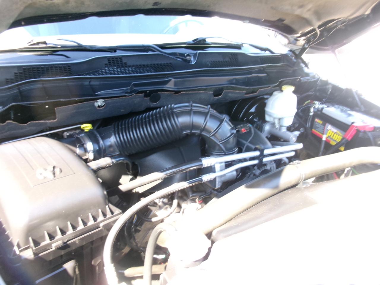 RAM 1500 Sport Crew Cab 4WD 2011