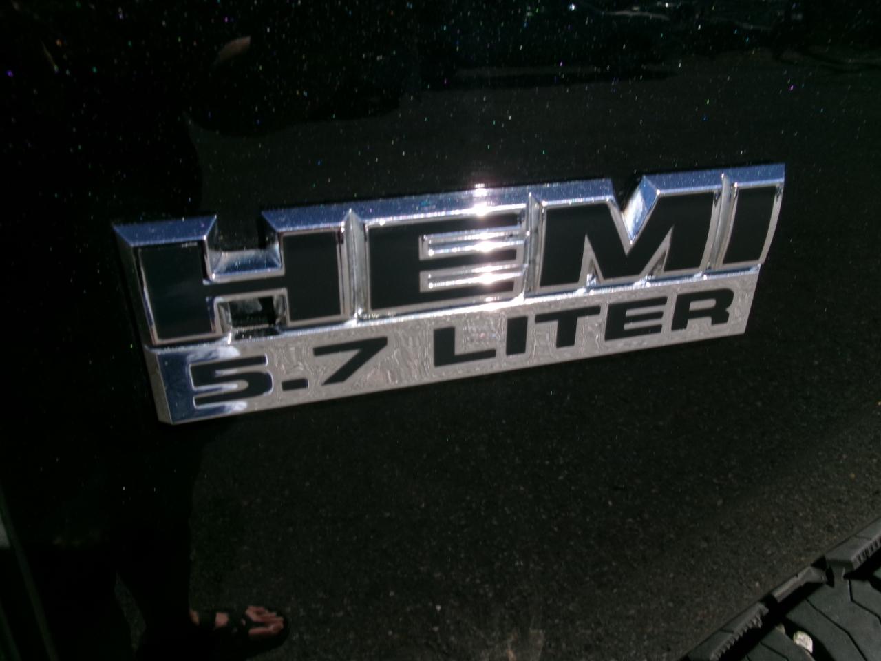 RAM 1500 Sport Crew Cab 4WD 2011