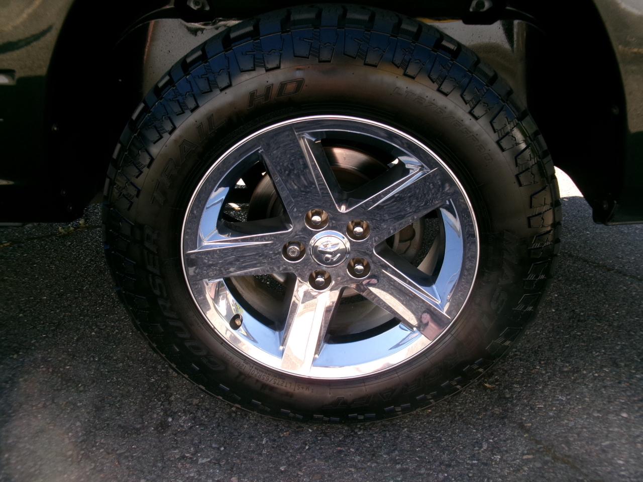 RAM 1500 Sport Crew Cab 4WD 2011