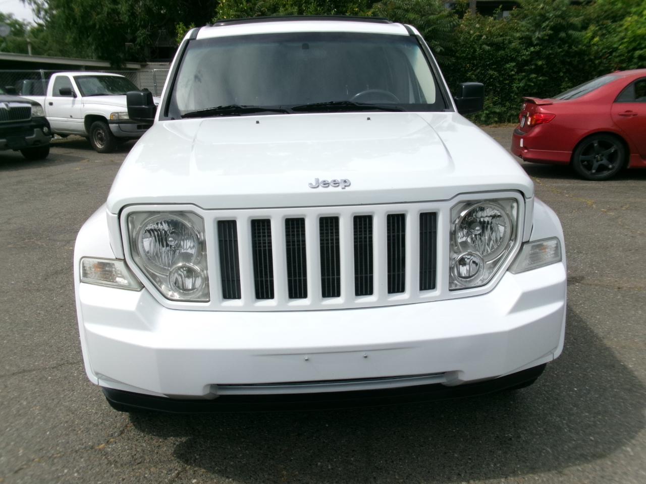 Jeep Liberty Sport 4WD 2012