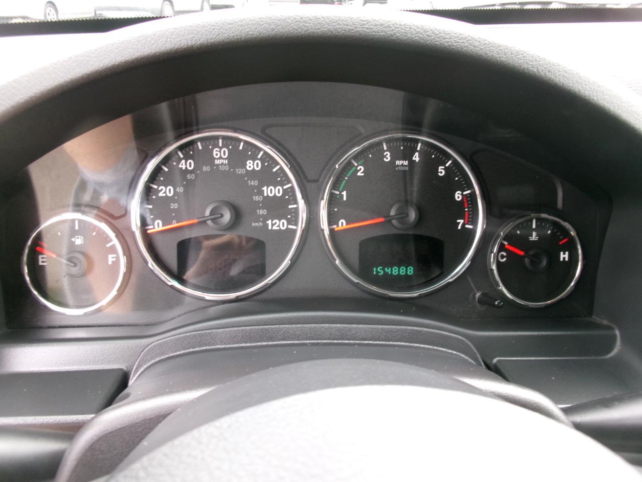 Jeep Liberty Sport 4WD 2012