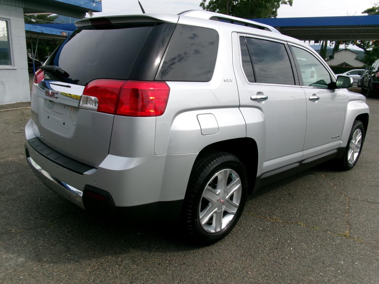 GMC Terrain SLT2 FWD 2011