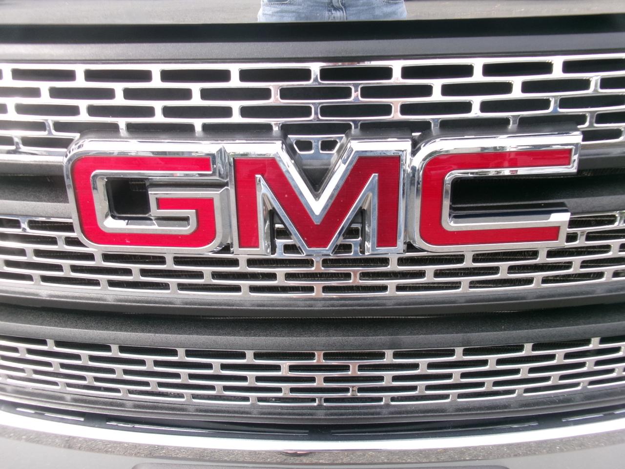 GMC Terrain SLT2 FWD 2011