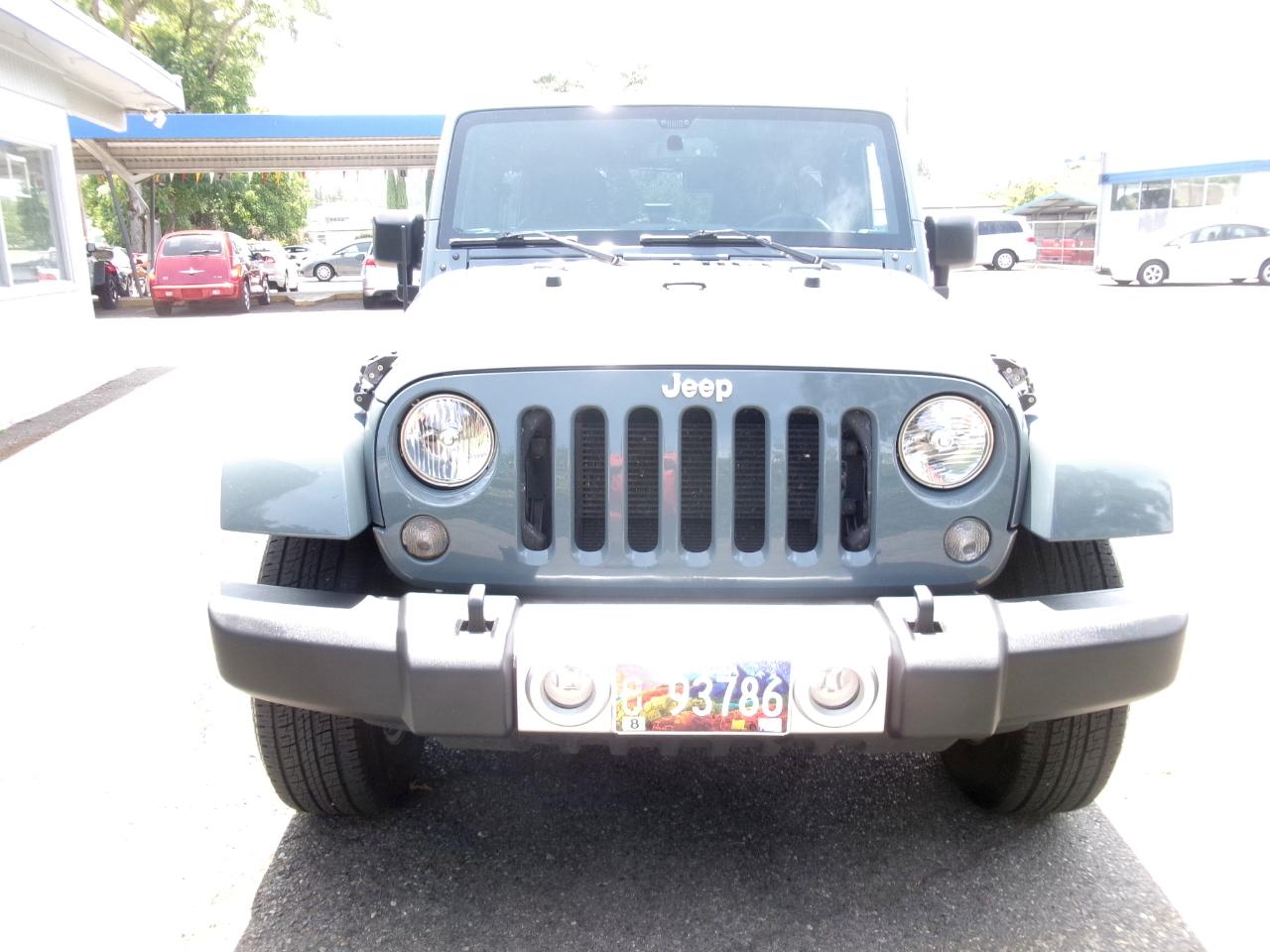 Jeep Wrangler Unlimited Sahara 4WD 2015