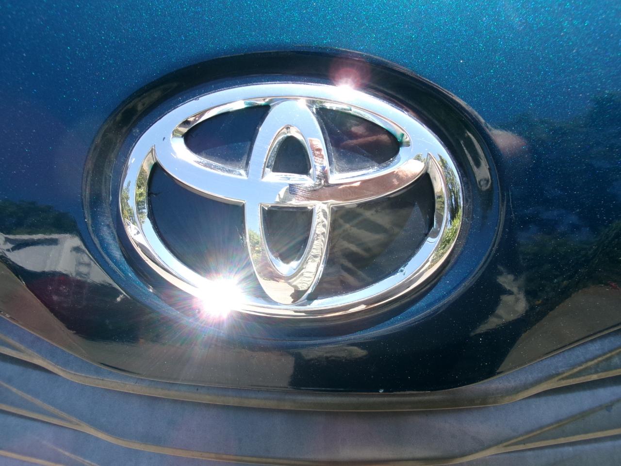 Toyota Sienna  2011