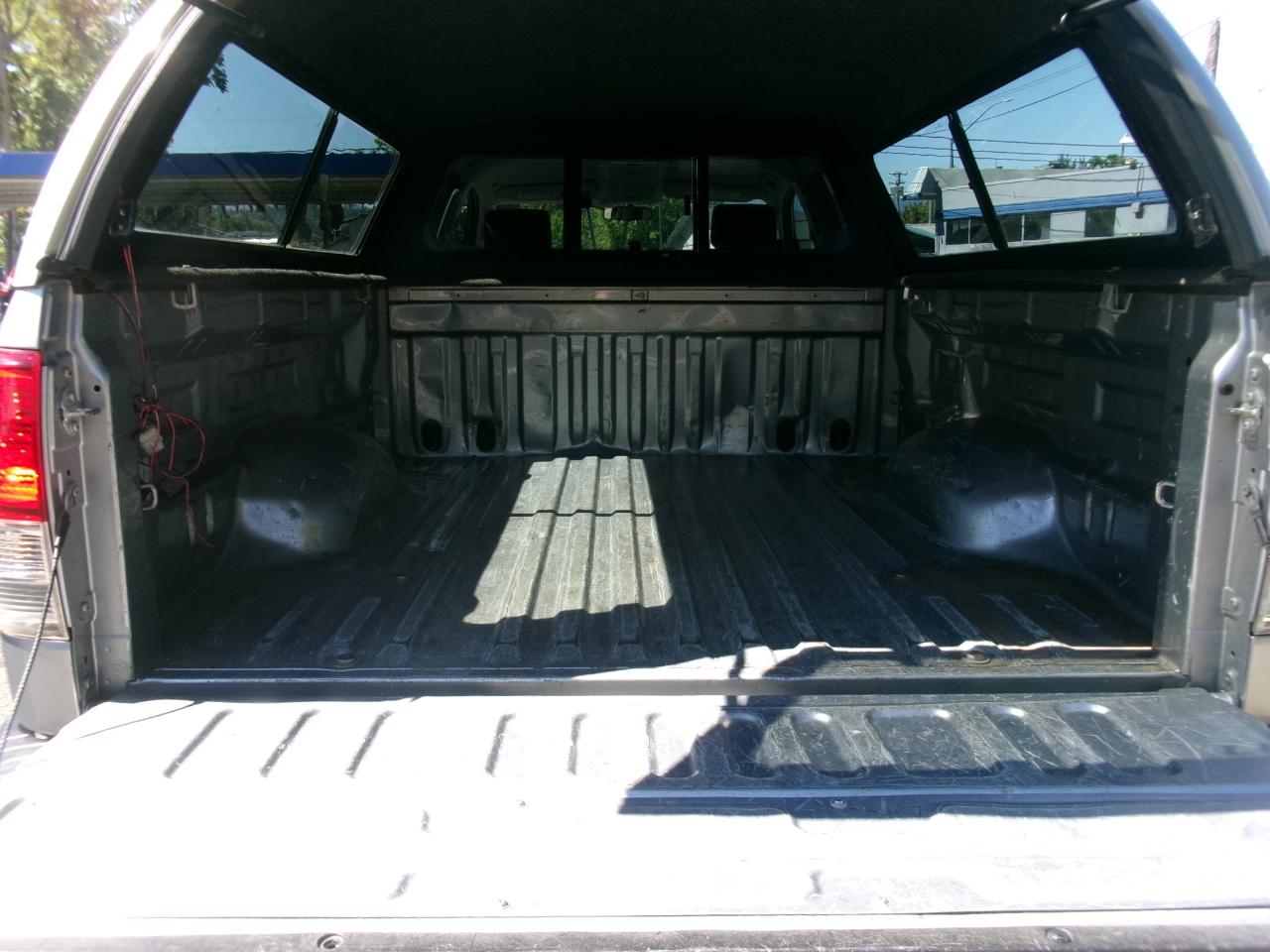 Toyota Tundra Tundra-Grade Double Cab 4.6L 4WD 2010