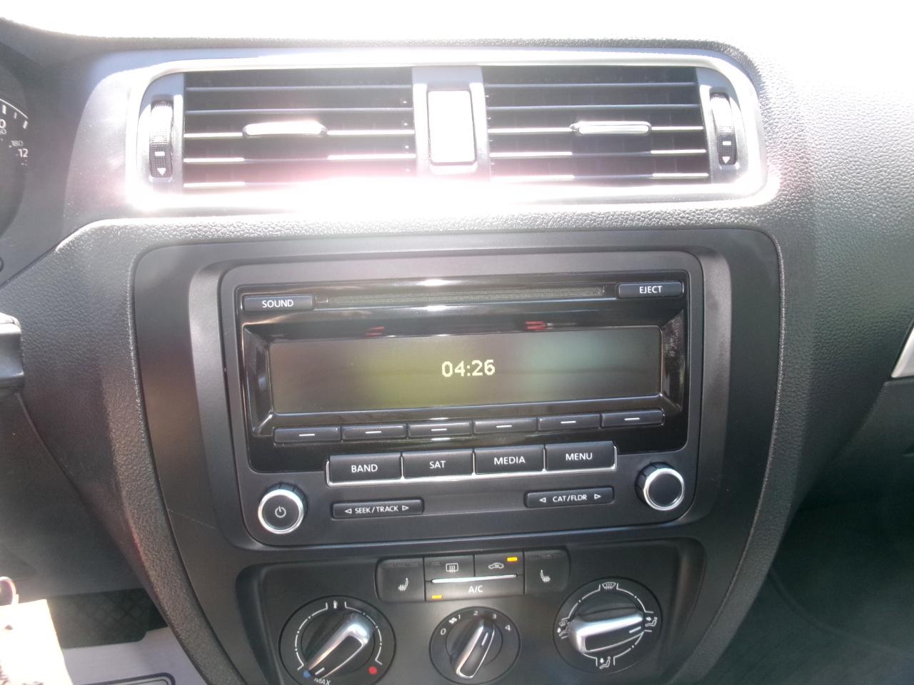 Volkswagen Jetta SE 2014