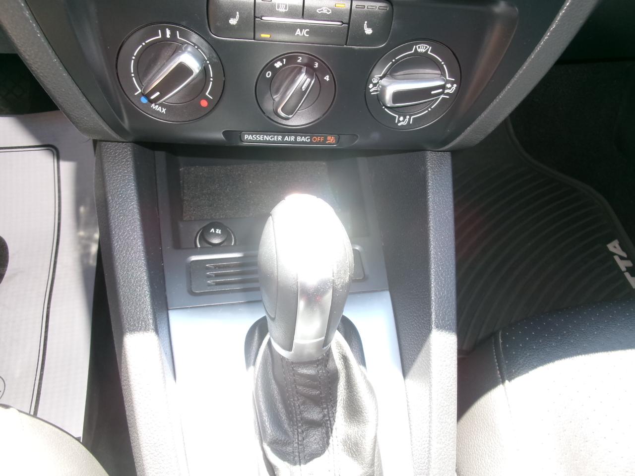 Volkswagen Jetta SE 2014