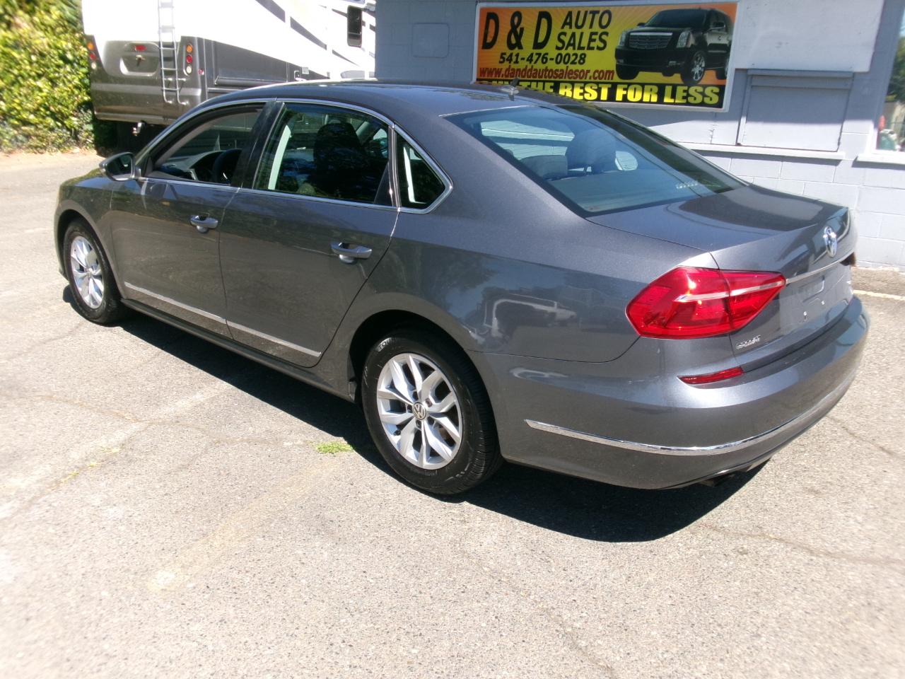 Volkswagen Passat S PZEV 6A 2016