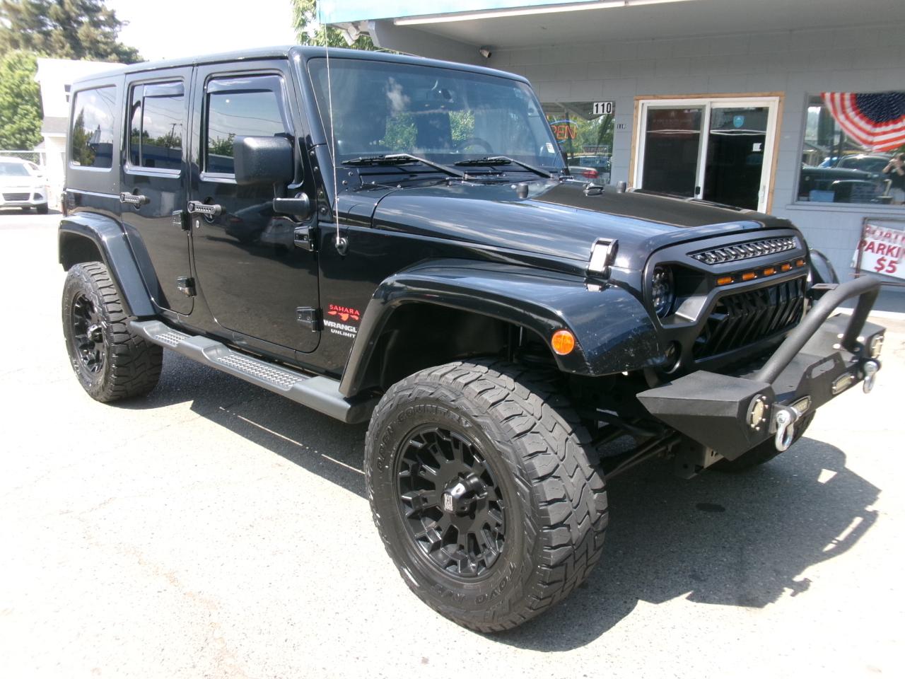 Jeep Wrangler Unlimited Sahara 4WD 2014