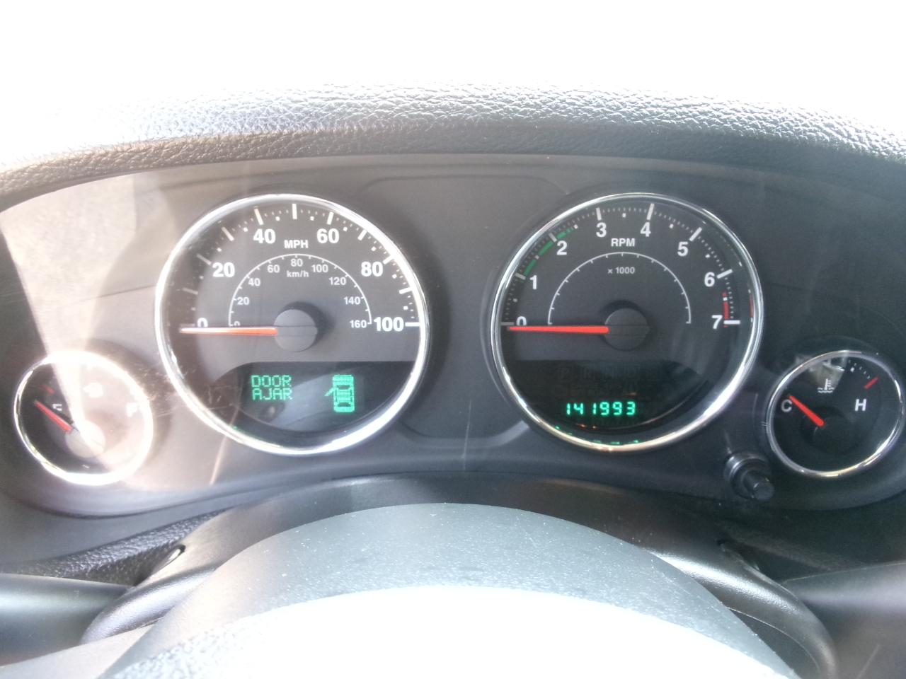 Jeep Wrangler Unlimited Sahara 4WD 2014