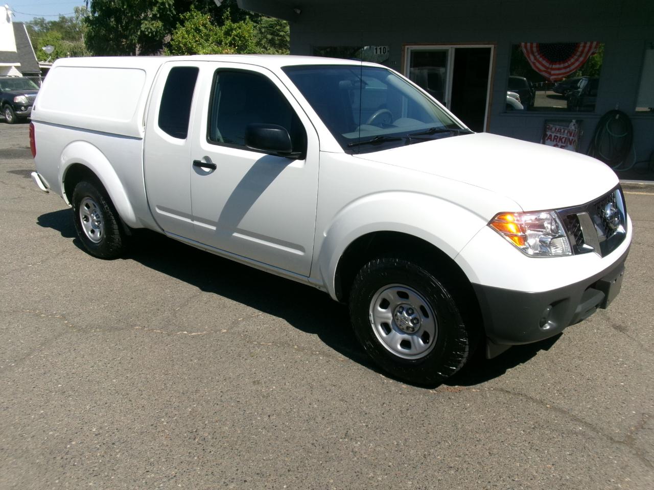 Nissan Frontier S King Cab I4 5AT 2WD 2019