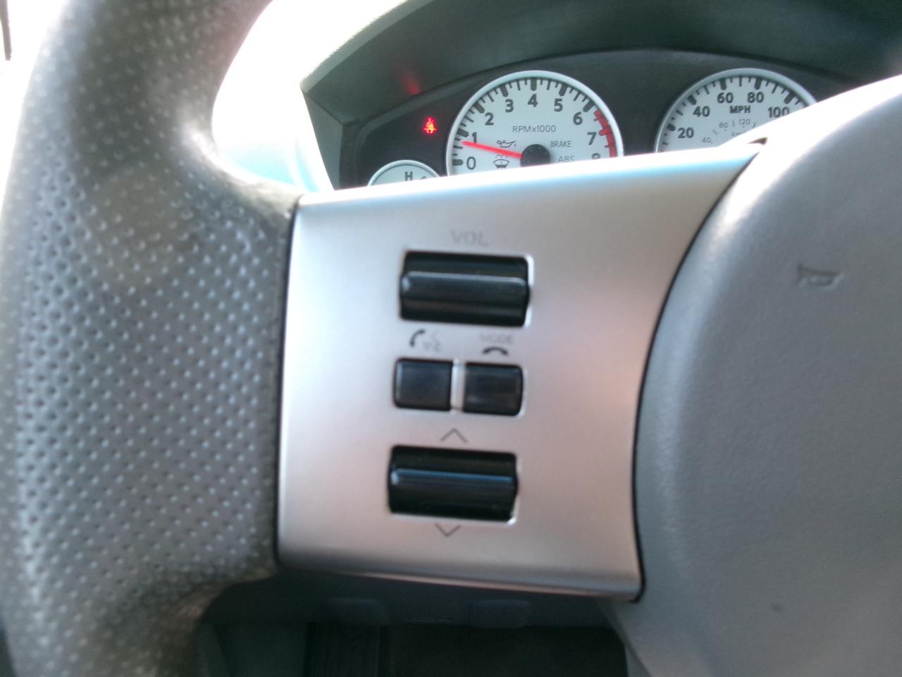 Nissan Frontier S Crew Cab 4WD at 2012