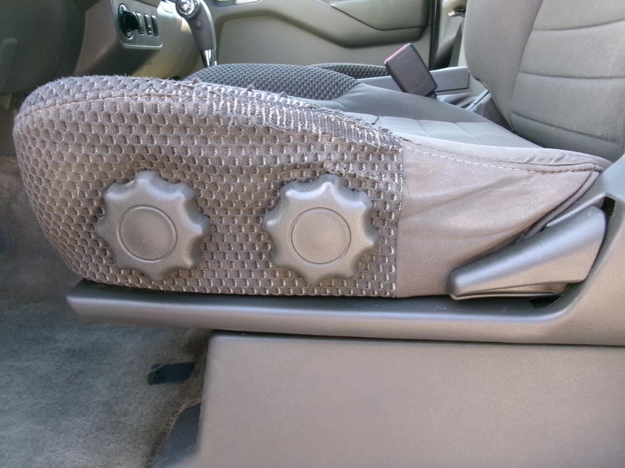 Nissan Frontier S Crew Cab 4WD at 2012