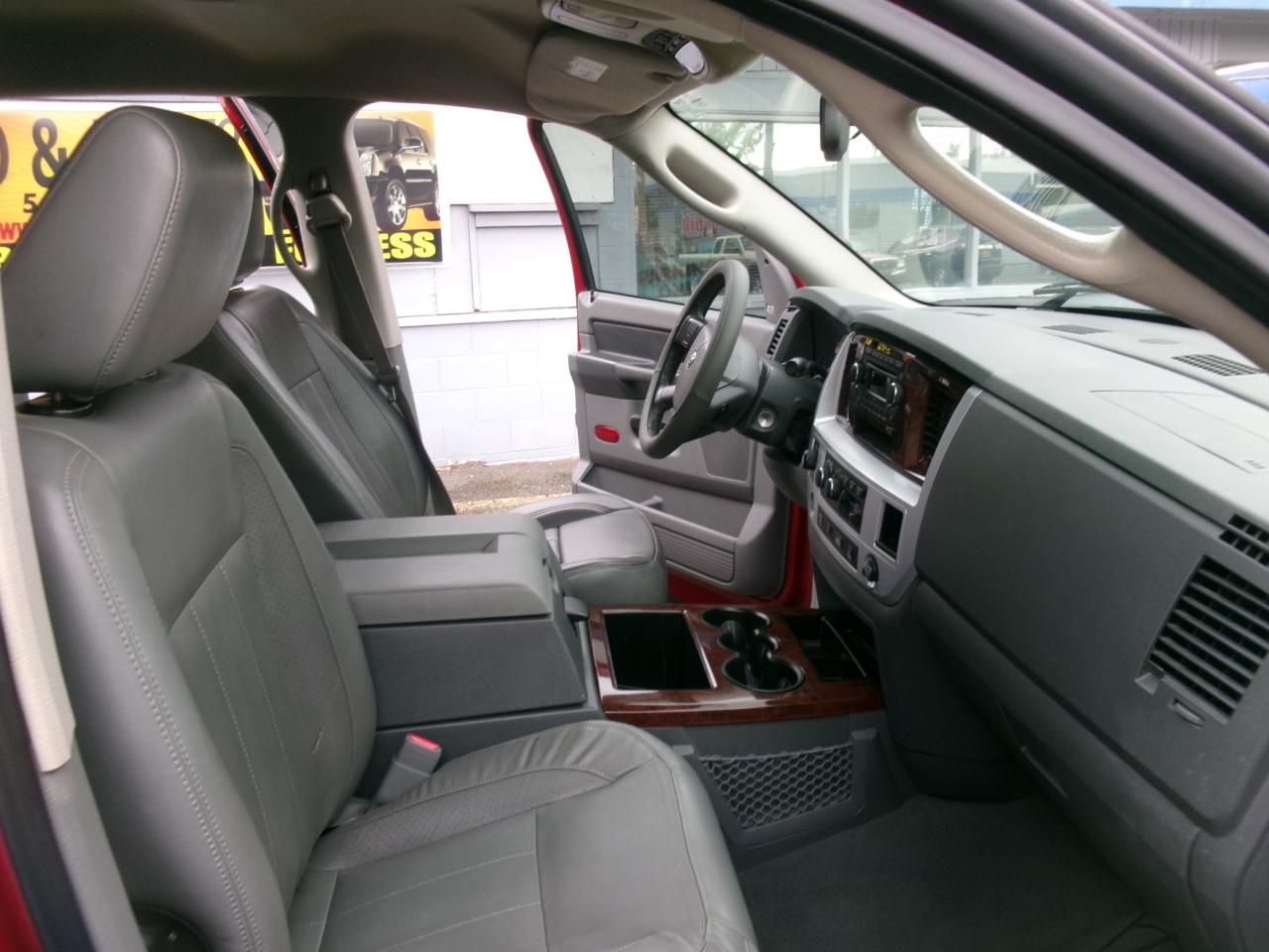 Dodge Ram 1500 SLT Quad Cab 4WD 2008